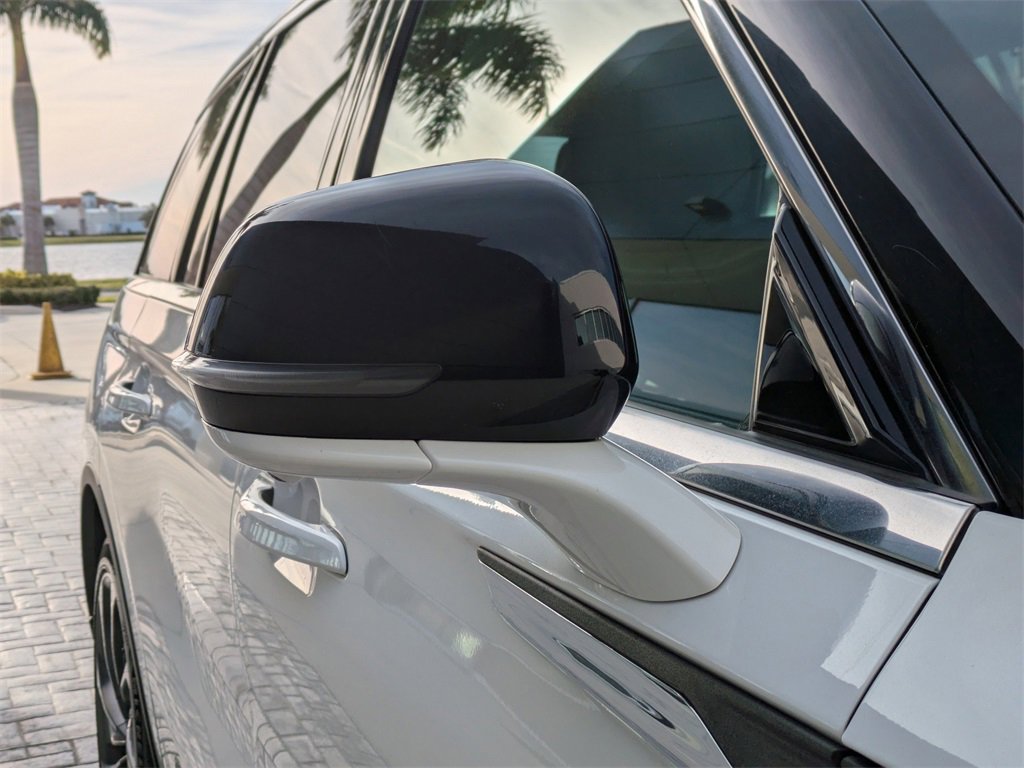 Used 2021 Lincoln Aviator Reserve w/ Equipment Group 201A image 12