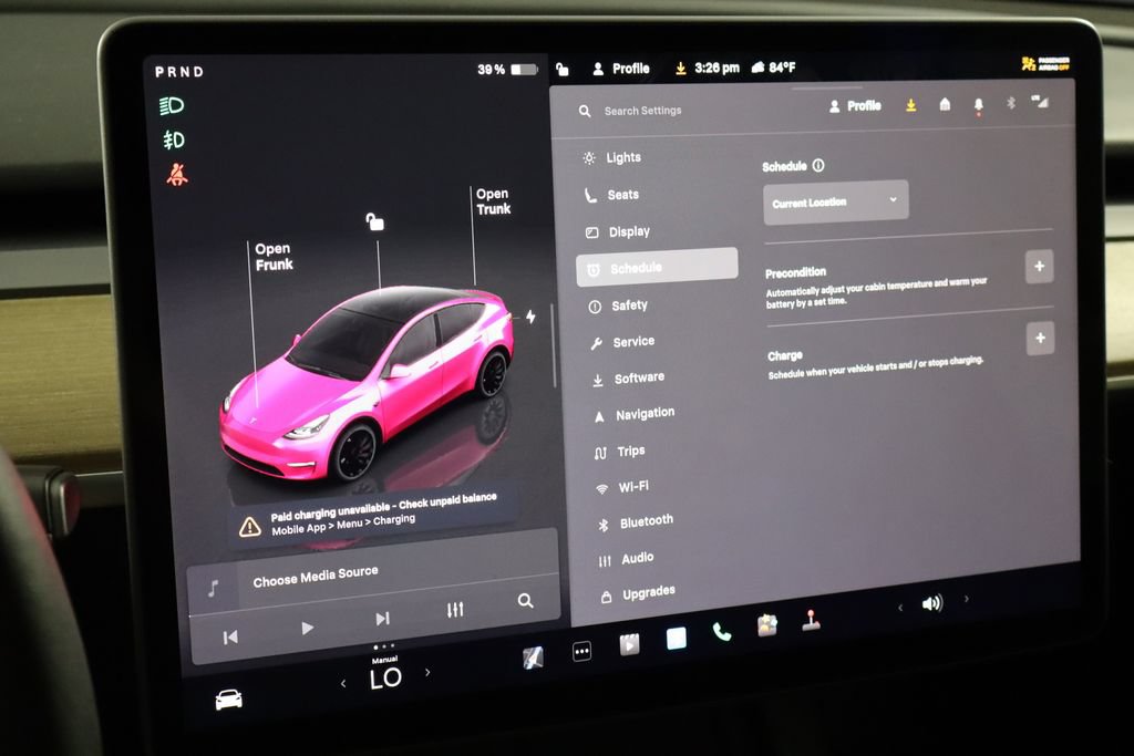Used 2023 Tesla Model Y Performance AWD/4WD image 32