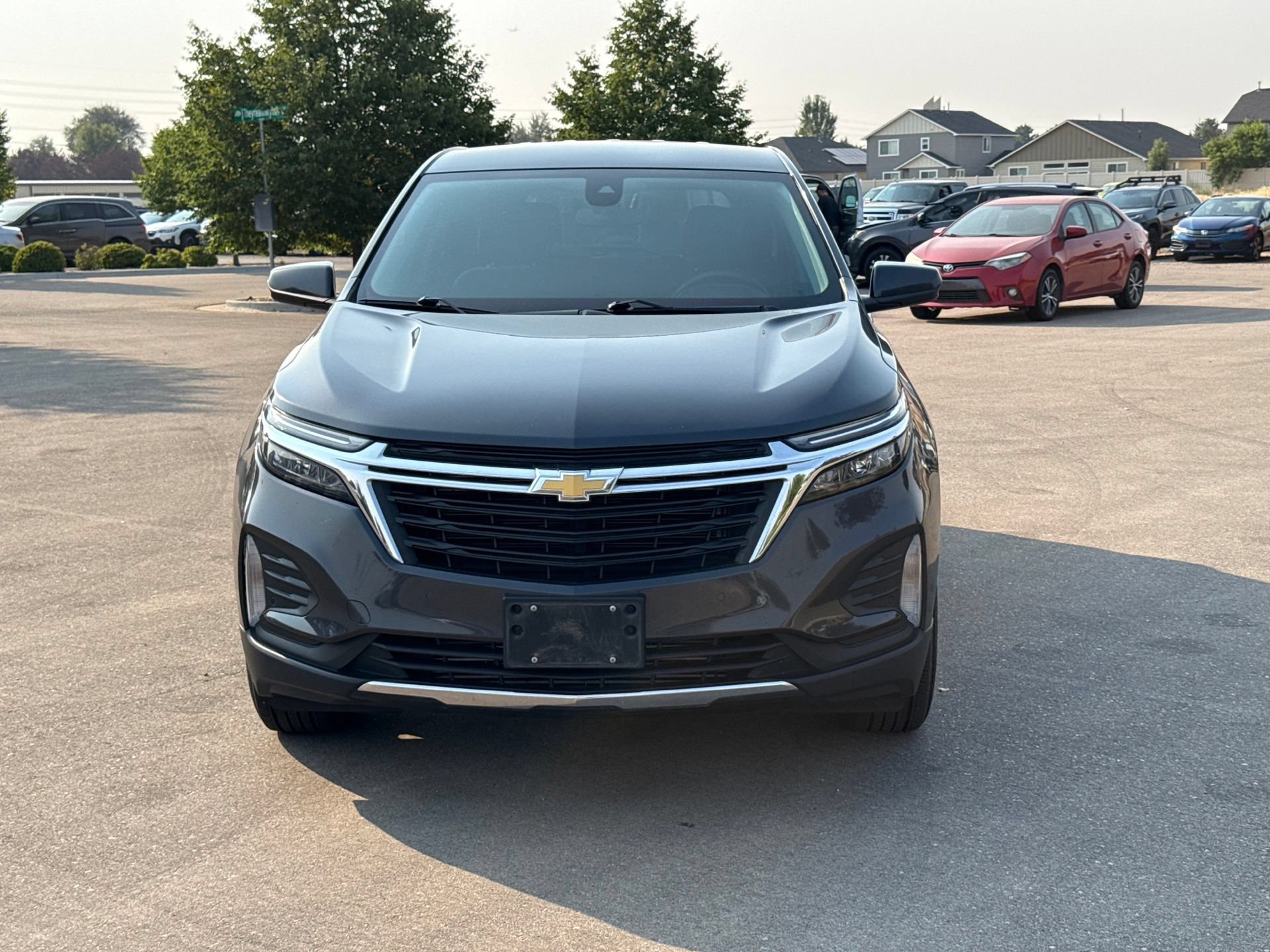 Used 2023 Chevrolet Equinox LT w/ Driver Convenience Package AWD/4WD image 2