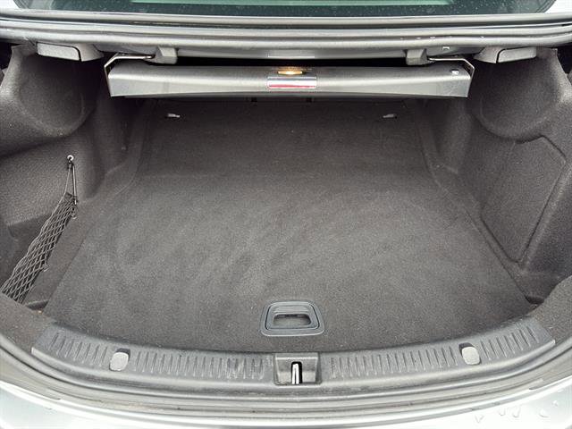 Used 2018 Mercedes-Benz E 400 4MATIC Sedan image 12