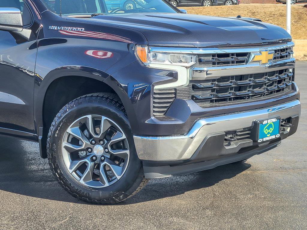 Certified 2023 Chevrolet Silverado 1500 LT image 3