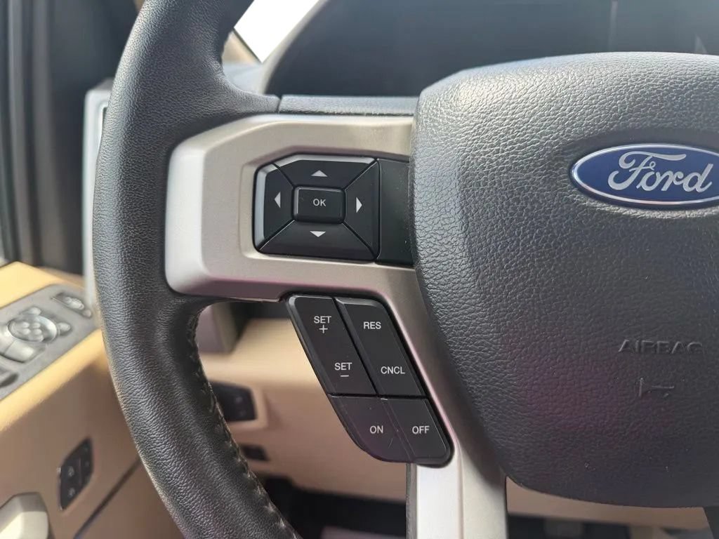 Used 2019 Ford F350 Lariat w/ Lariat Ultimate Package AWD/4WD image 16