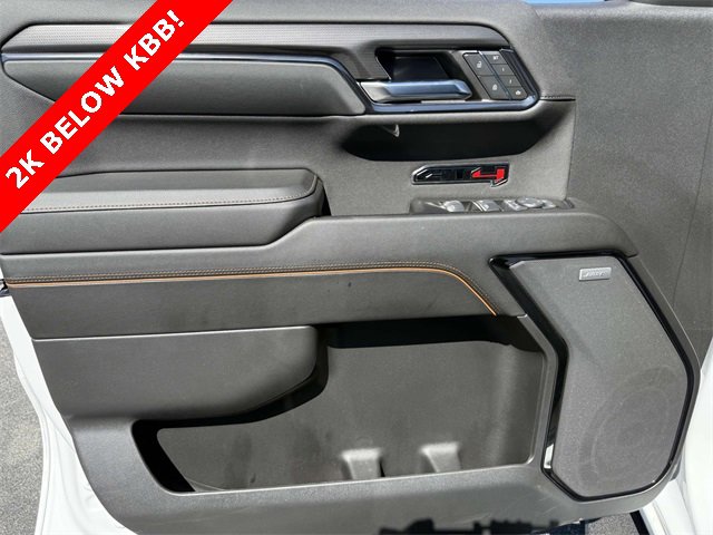Used 2024 GMC Sierra 1500 AT4 w/ Technology Package image 12