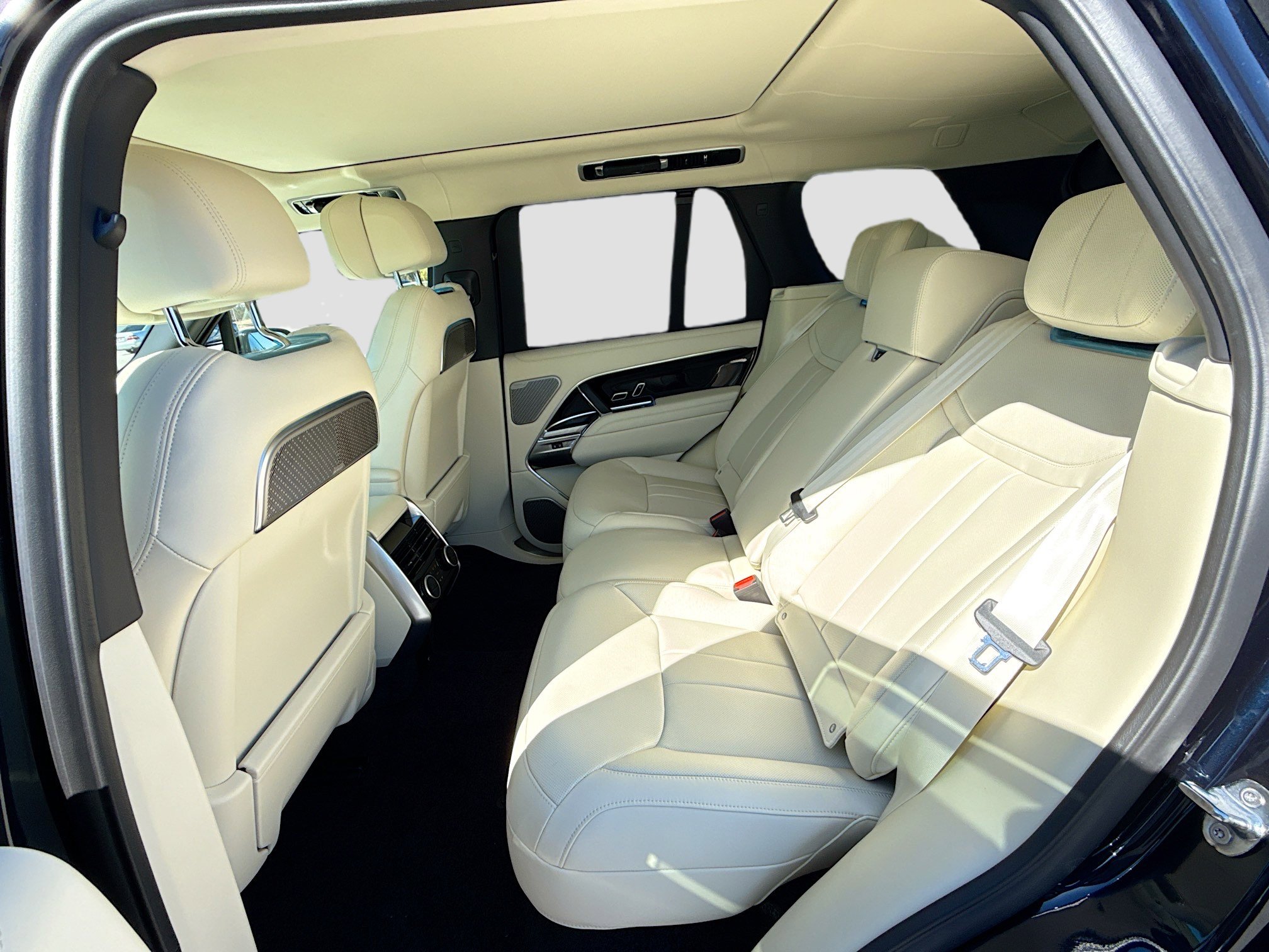 New 2026 Land Rover Range Rover Autobiography image 22