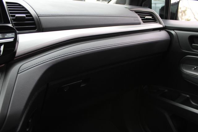 Used 2025 Honda Odyssey Sport-L image 24