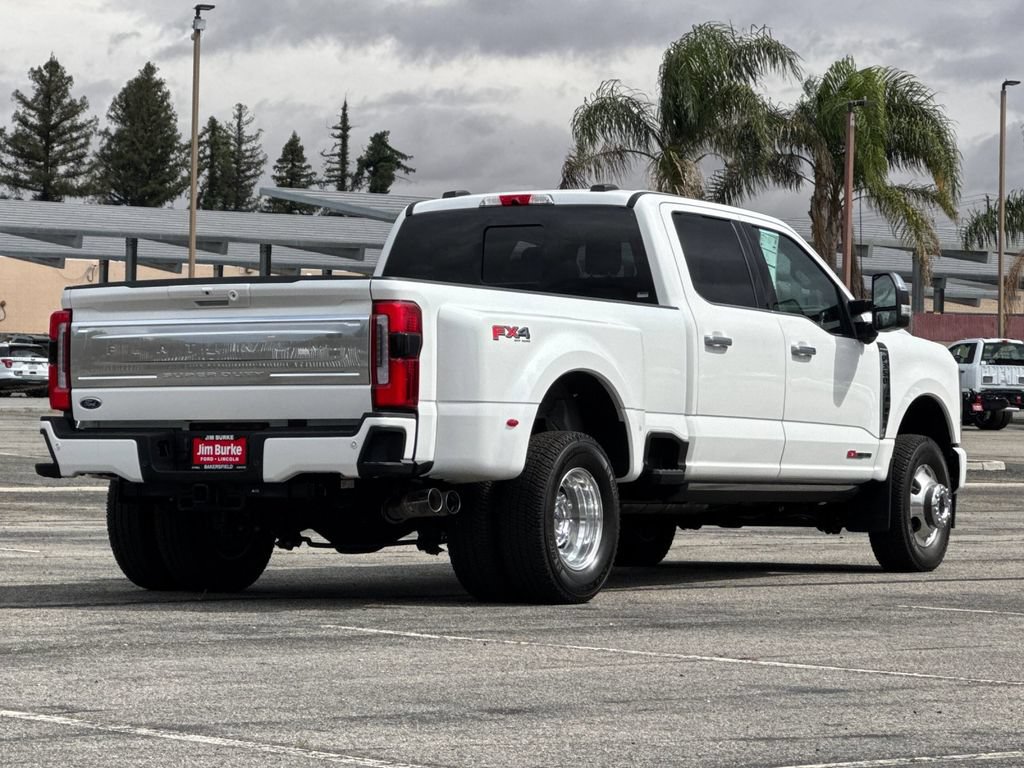 Certified 2026 Ford F350 Platinum w/ Platinum Plus Package AWD/4WD image 3