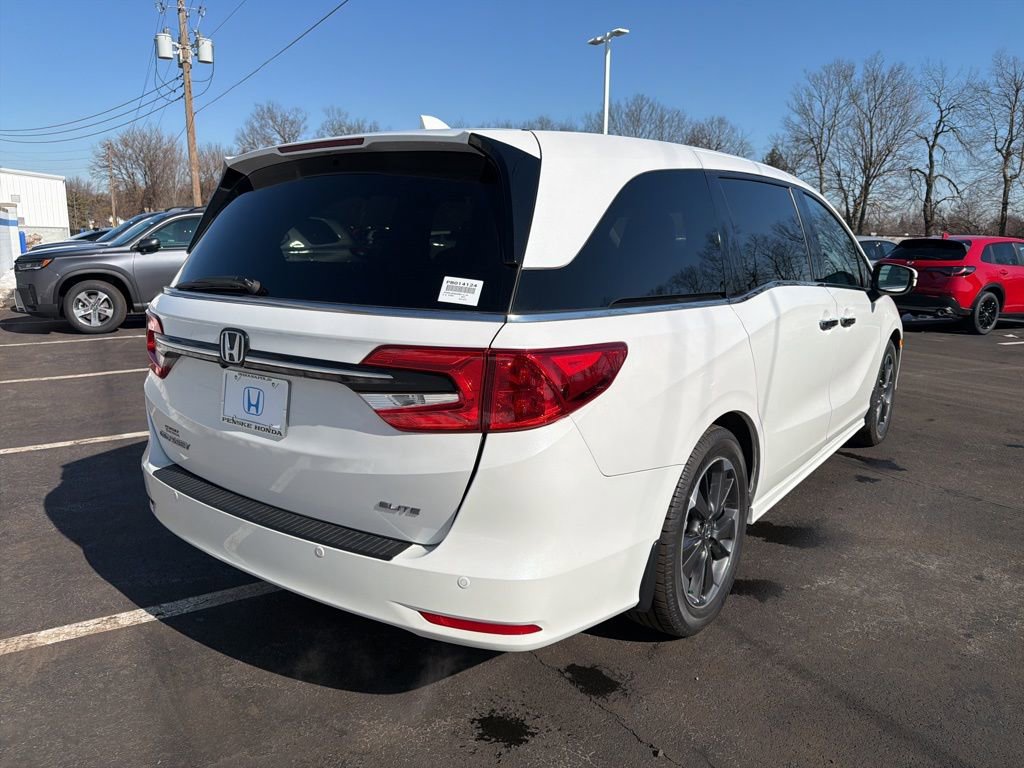 Used 2024 Honda Odyssey Elite image 5