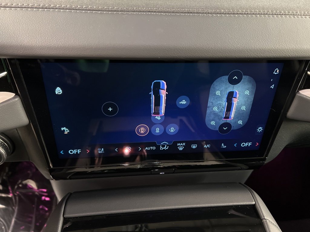 New 2026 Lincoln Navigator L Reserve w/ Jet Appearance Package image 13