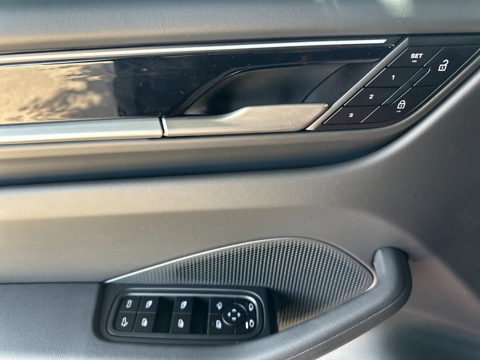 New 2026 Porsche Macan Electric image 12