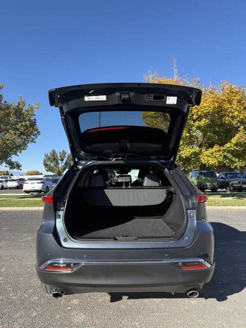 Certified 2021 Toyota Venza Limited image 10