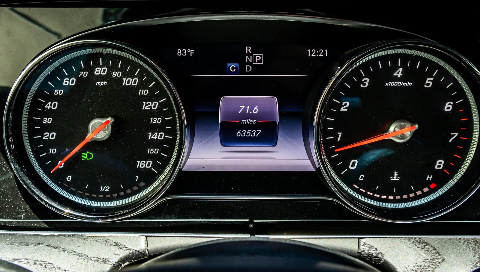 Used 2018 Mercedes-Benz E 300 4MATIC image 19