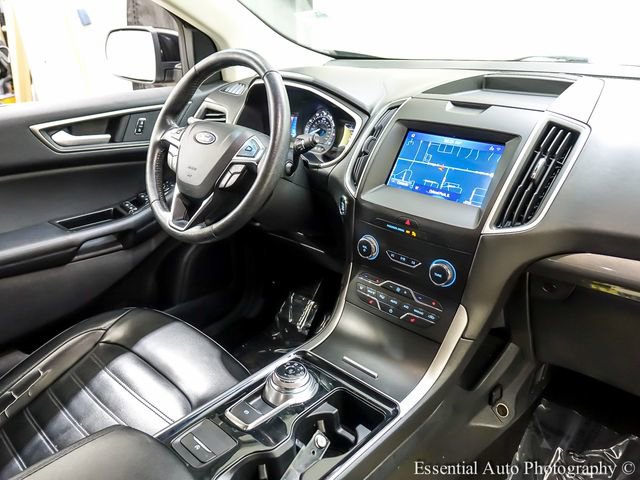 Used 2020 Ford Edge SEL w/ Convenience Package AWD/4WD image 19