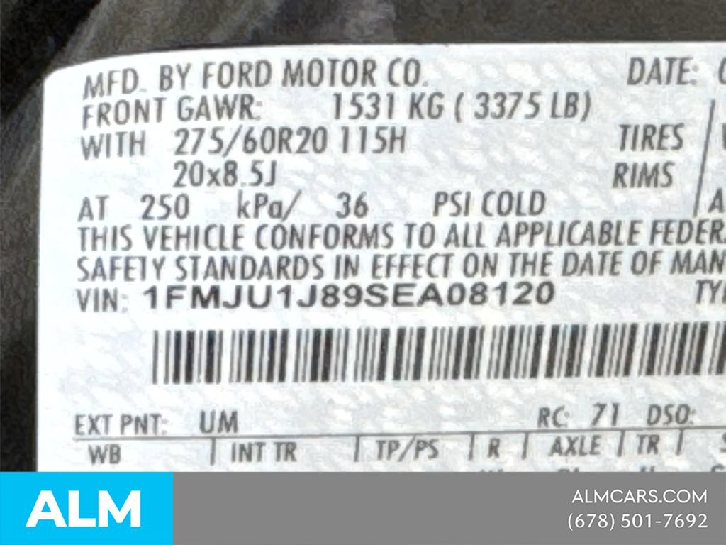 Used 2025 Ford Expedition Active AWD/4WD image 39