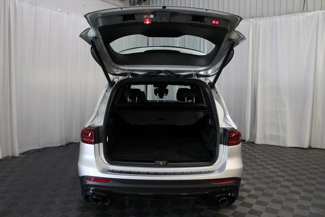 New 2024 Mercedes-Benz GLB 35 AMG 4MATIC image 7