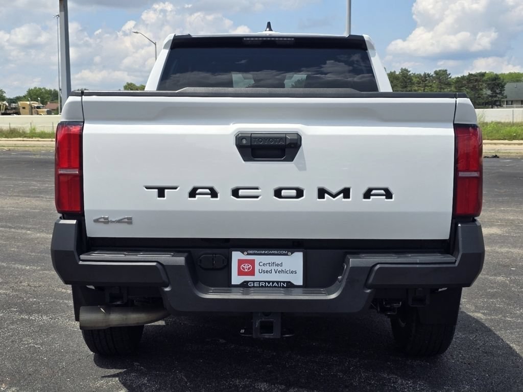 Certified 2024 Toyota Tacoma SR AWD/4WD image 14