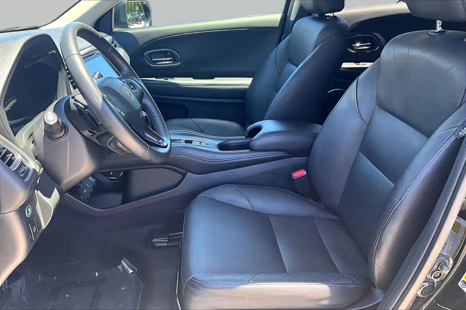 Used 2018 Honda HR-V EX-L image 8