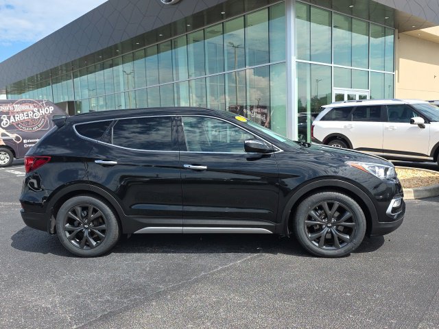 Used 2018 Hyundai Santa Fe Sport w/ Cargo Package FWD image 24