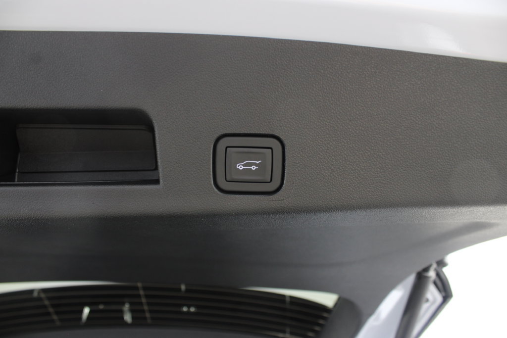 New 2027 Buick Enclave Sport Touring w/ Power Package FWD image 24