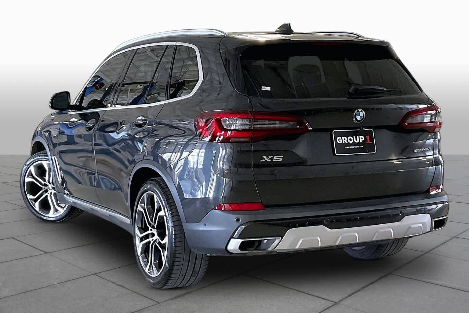 Used 2022 BMW X5 sDrive40i w/ Premium Package RWD image 11