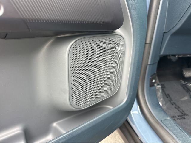 Used 2025 Ford Maverick XLT w/ Black Appearance Package image 34