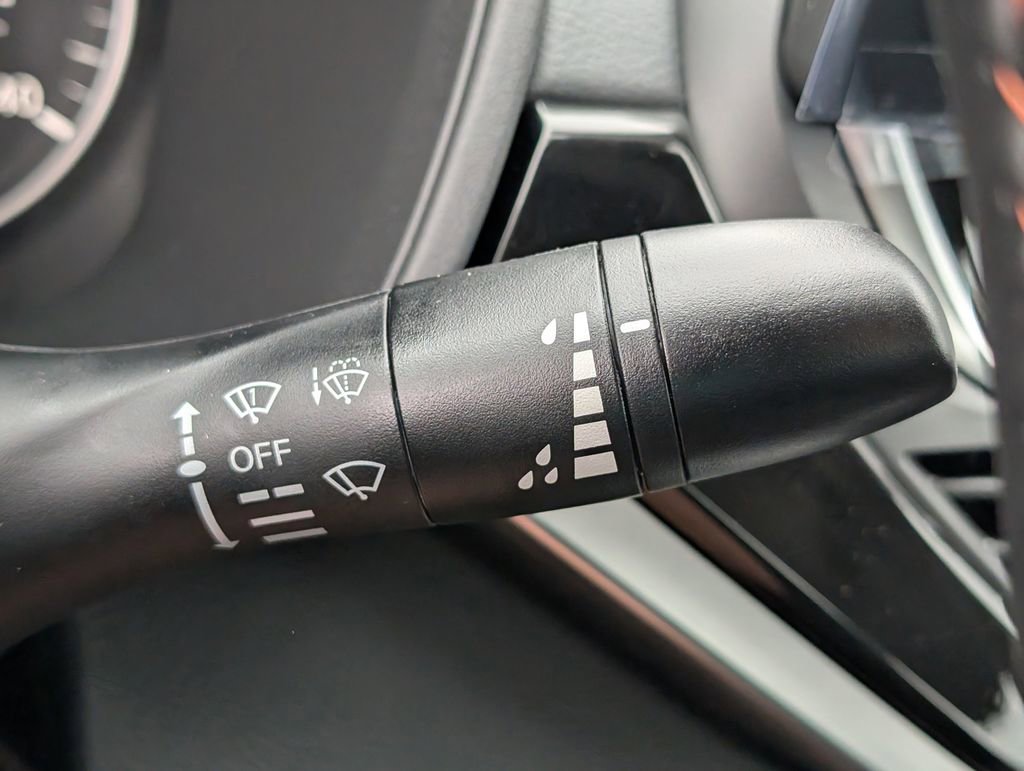 New 2025 Nissan Altima 2.5 SR w/ SR Premium Package image 26