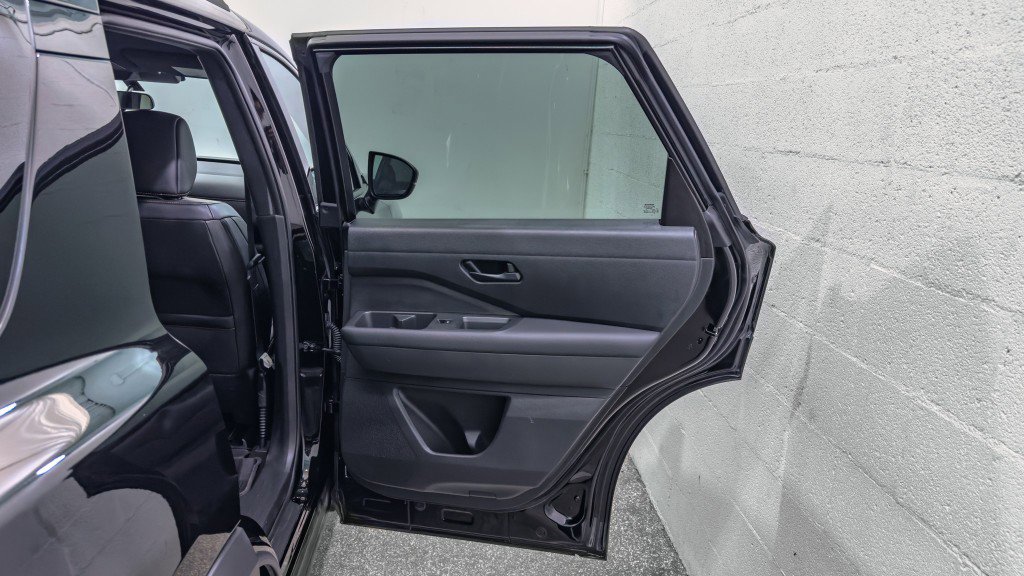 Used 2024 Nissan Pathfinder Rock Creek image 23