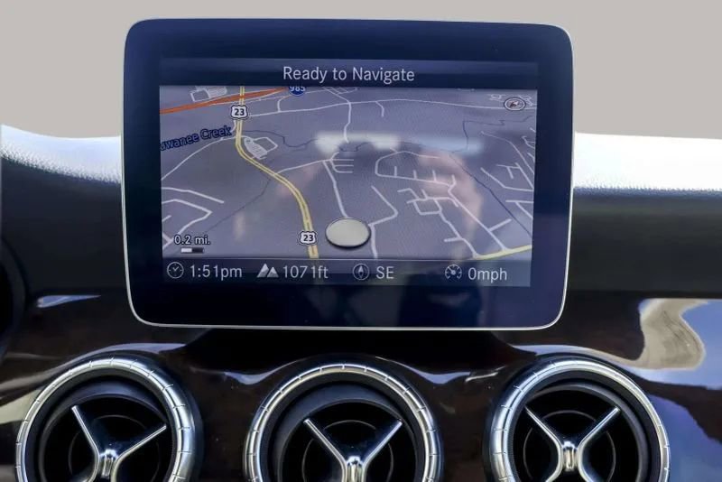 Used 2019 Mercedes-Benz CLA 250 image 21
