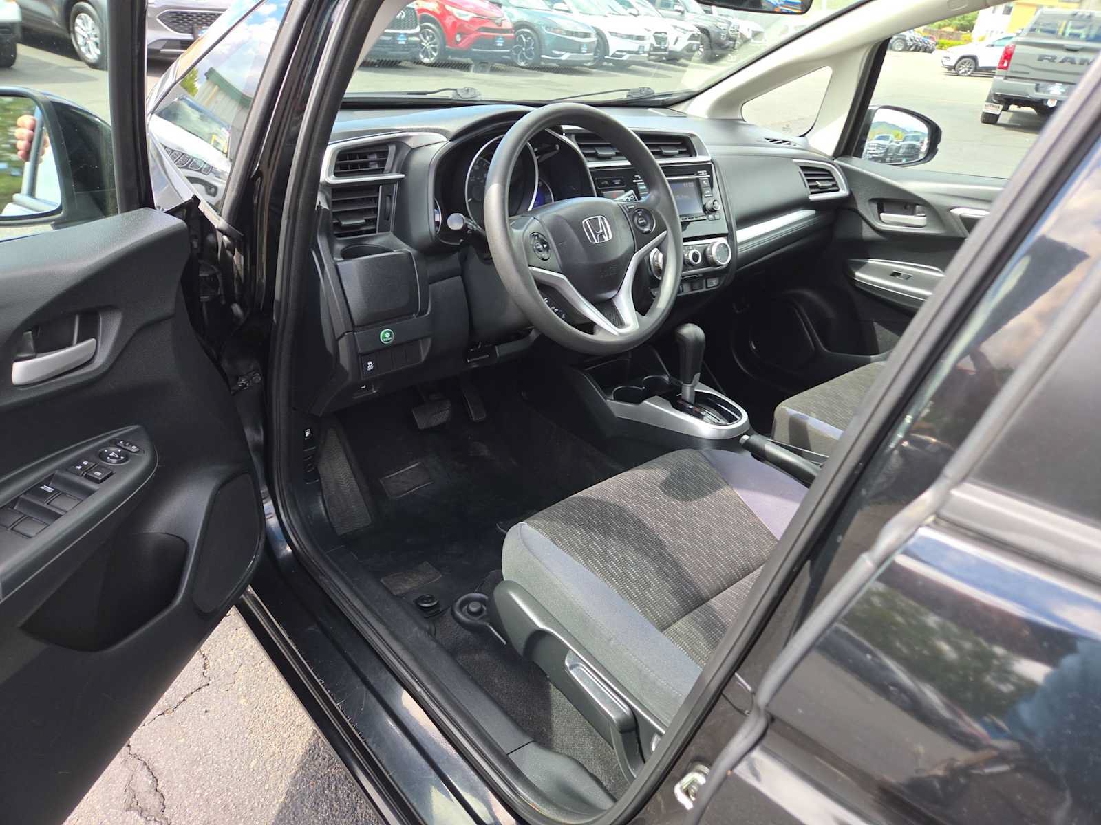 Used 2015 Honda Fit LX image 10