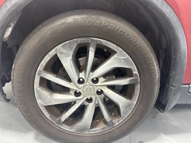 Used 2015 Nissan Rogue SL FWD image 11