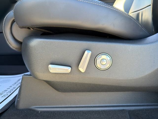 Used 2025 Lincoln Navigator Reserve w/ Jet Appearance Package image 30