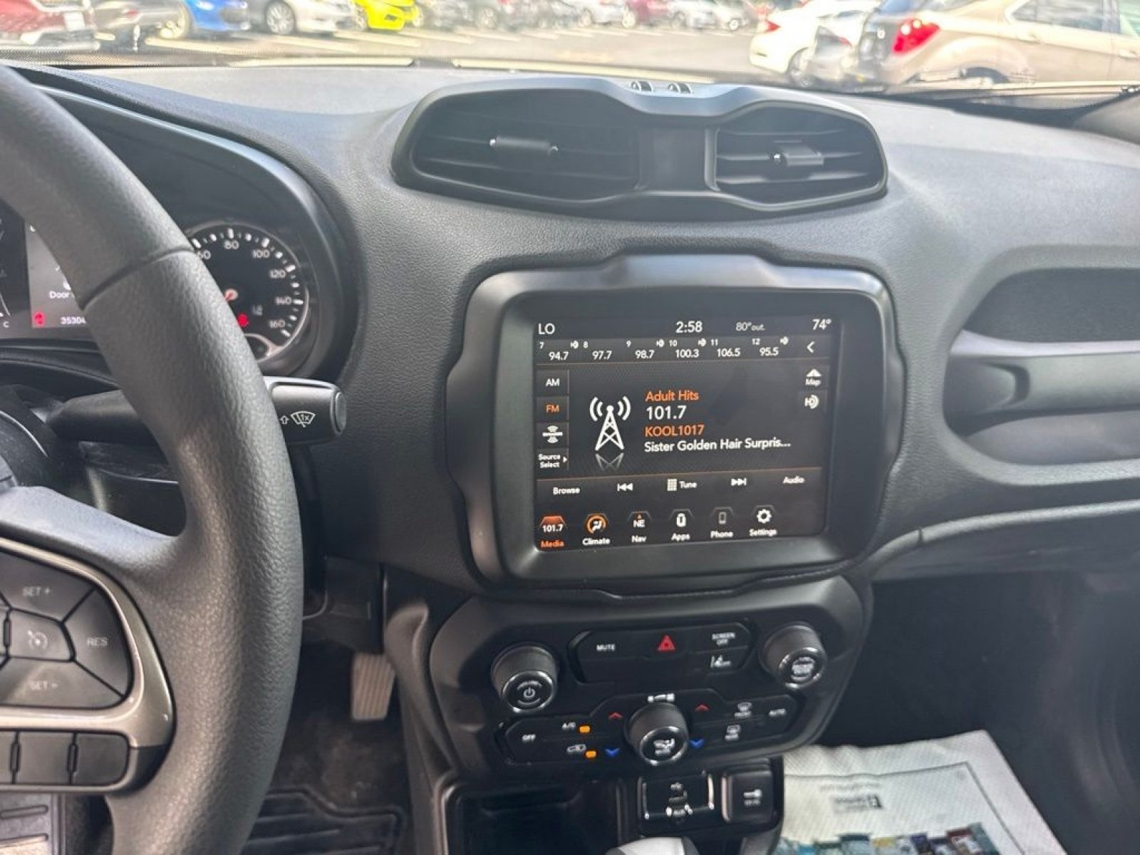 Used 2022 Jeep Renegade Sport w/ Sport Appearance Group FWD image 12