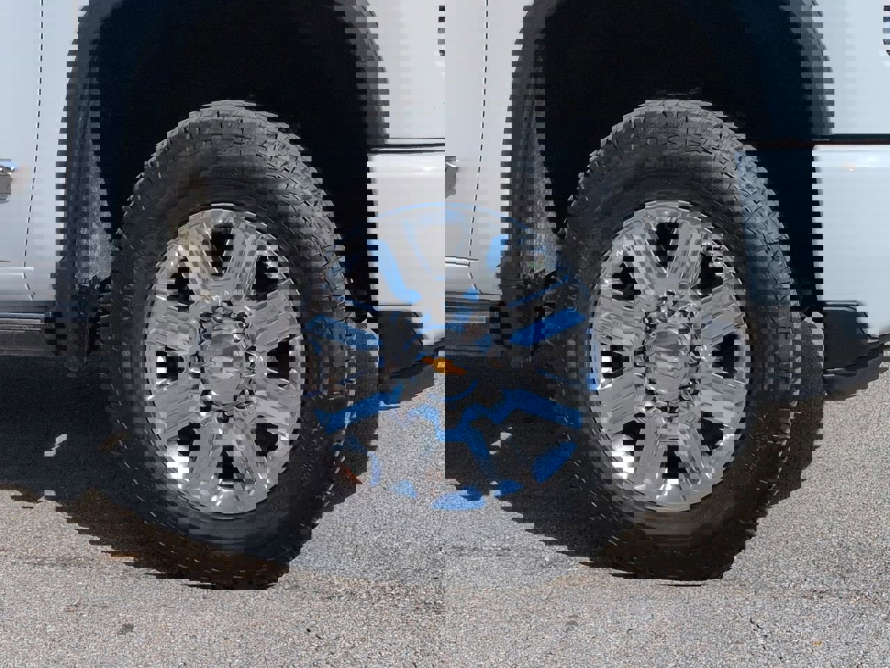 Used 2024 Chevrolet Silverado 2500 High Country w/ Technology Package image 10