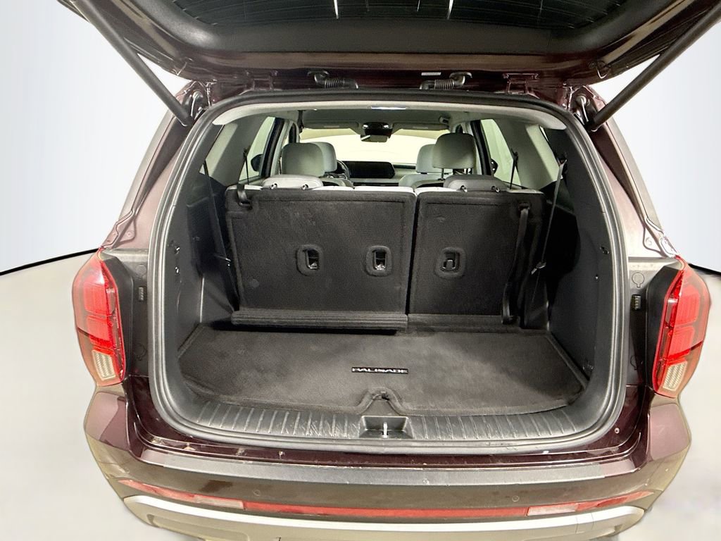 Used 2025 Hyundai Palisade SEL FWD image 26