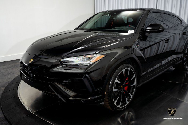 Used 2024 Lamborghini Urus S image 10
