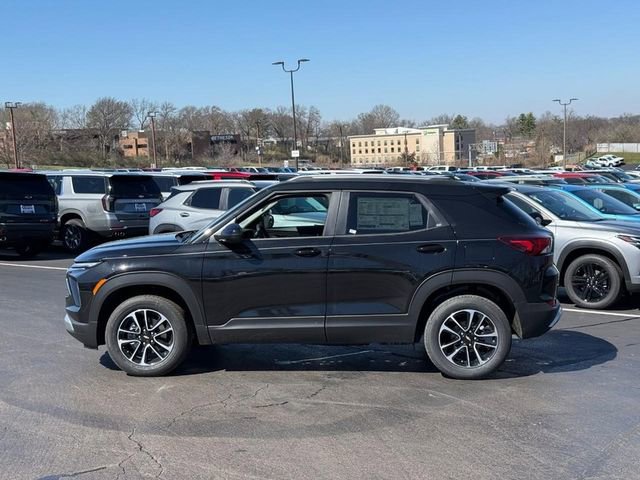 New 2026 Chevrolet TrailBlazer LT w/ LT Cold Weather Package image 2