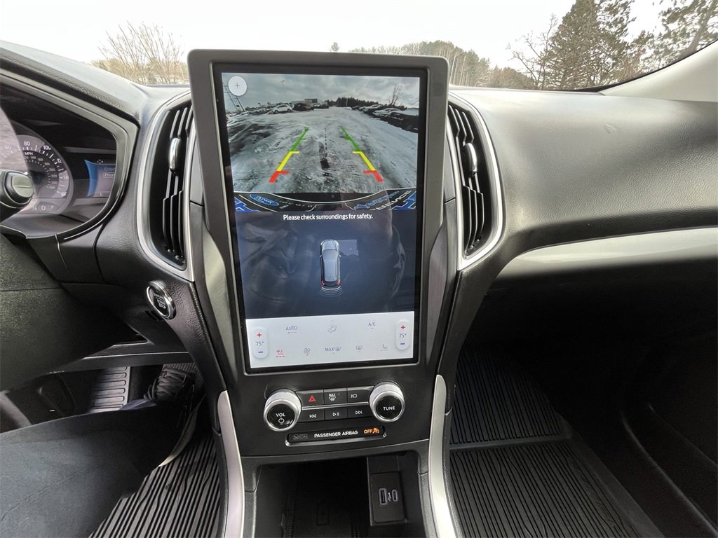 Certified 2024 Ford Edge SEL w/ Convenience Package image 12