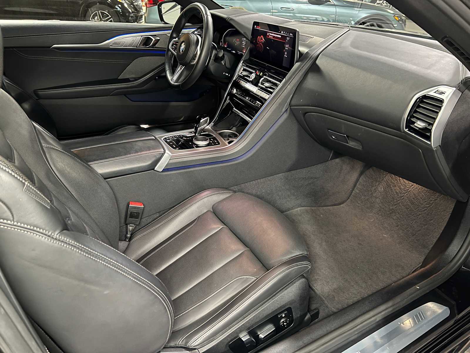 Used 2024 BMW 840i Convertible image 11