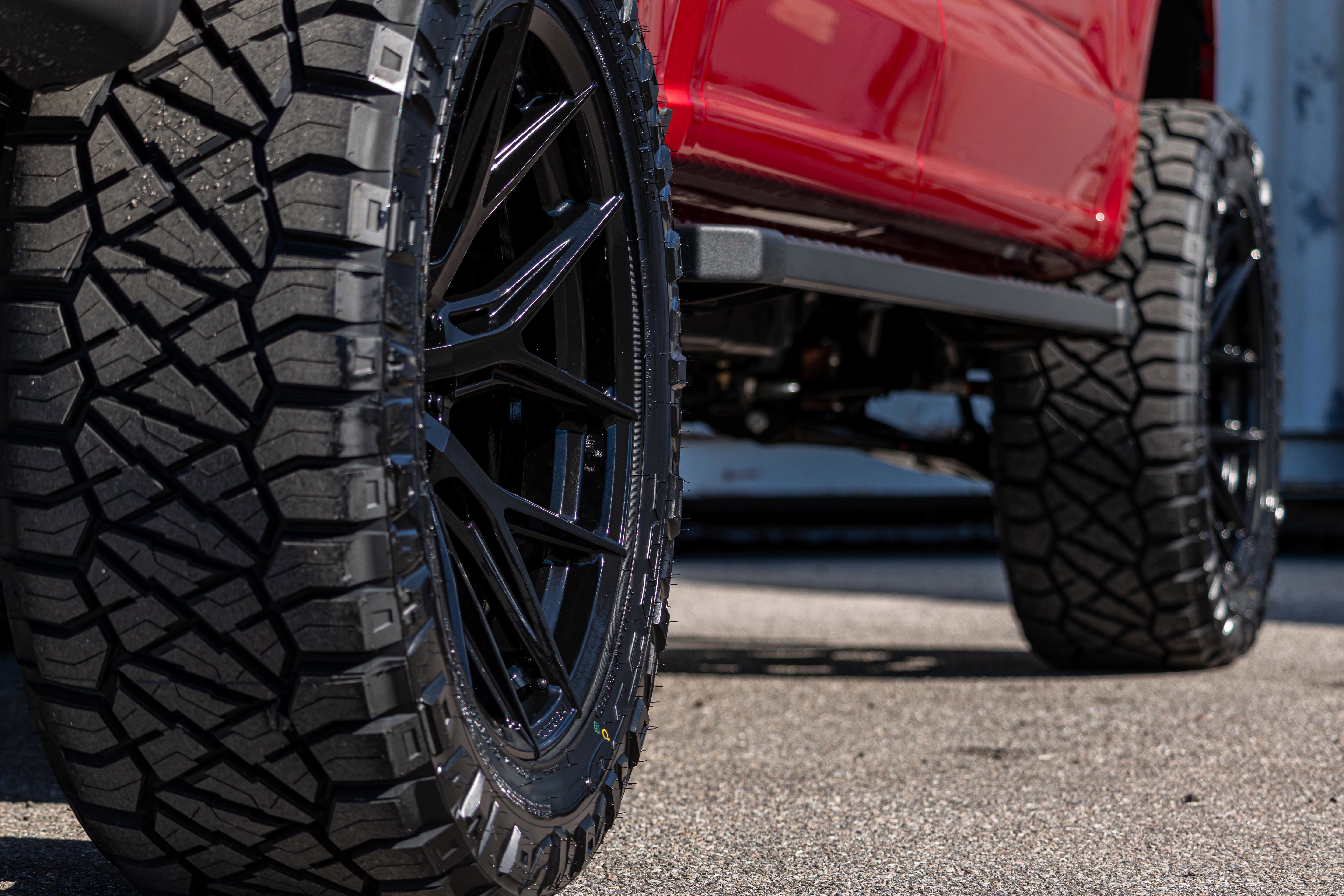 New 2025 Ford F150 Lariat w/ Equipment Group 501A Mid image 29