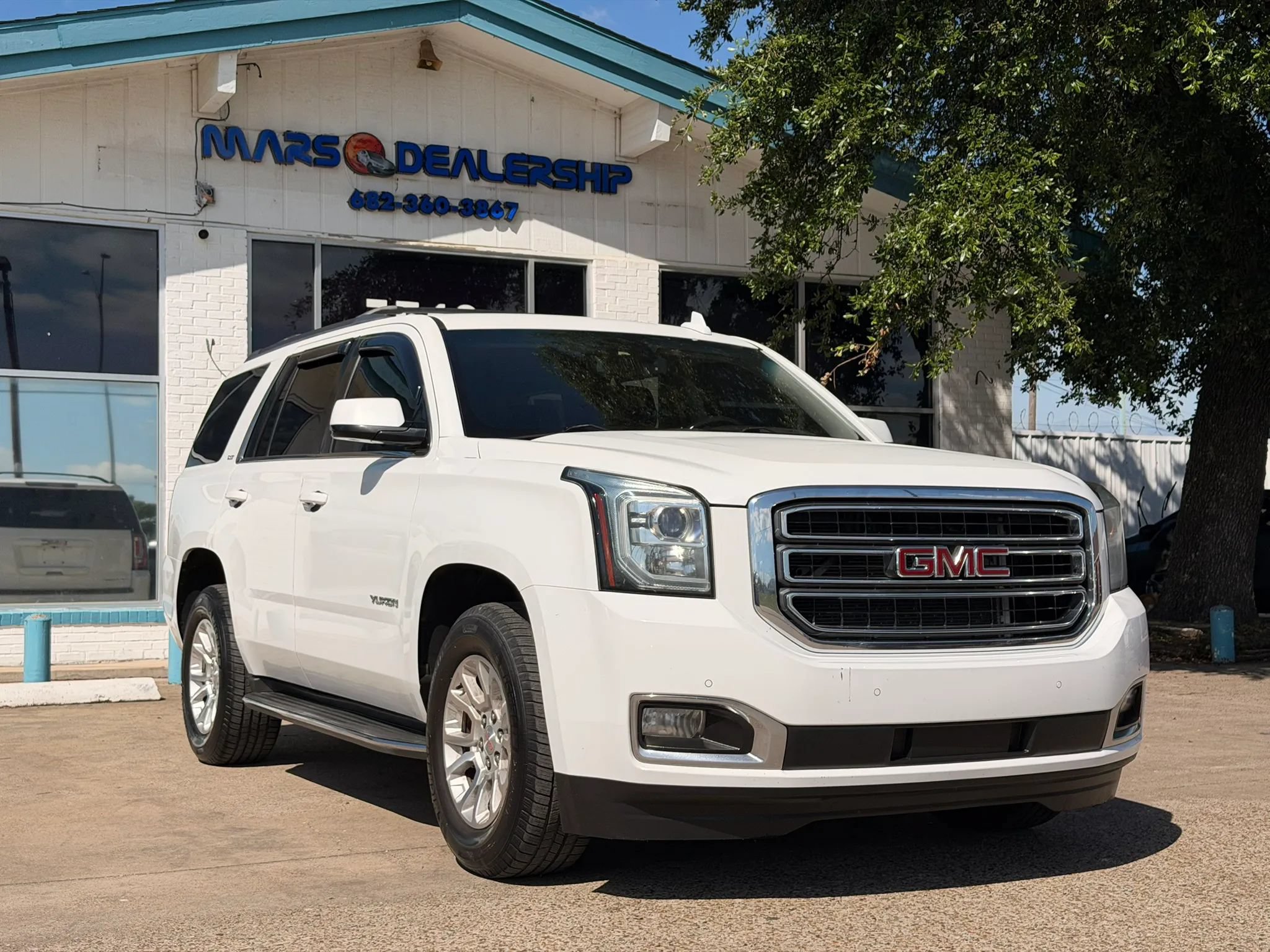 Used 2016 GMC Yukon SLT w/ HD Trailering Package