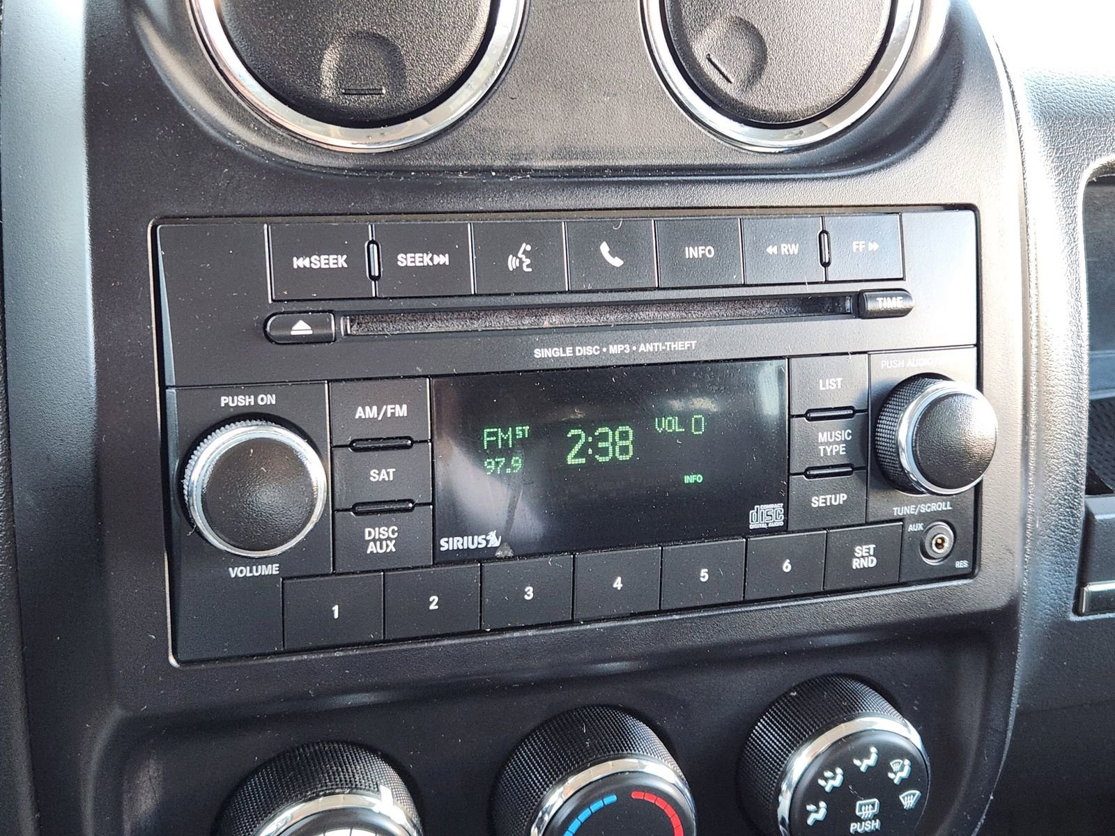 Used 2017 Jeep Patriot Sport image 20