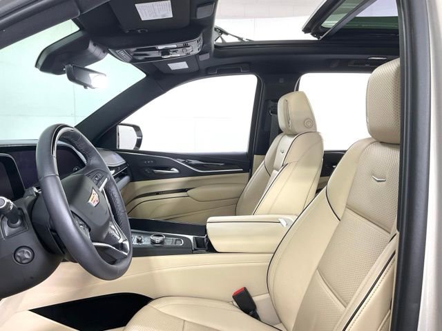 Certified 2023 Cadillac Escalade Premium Luxury w/ Performance Package image 26