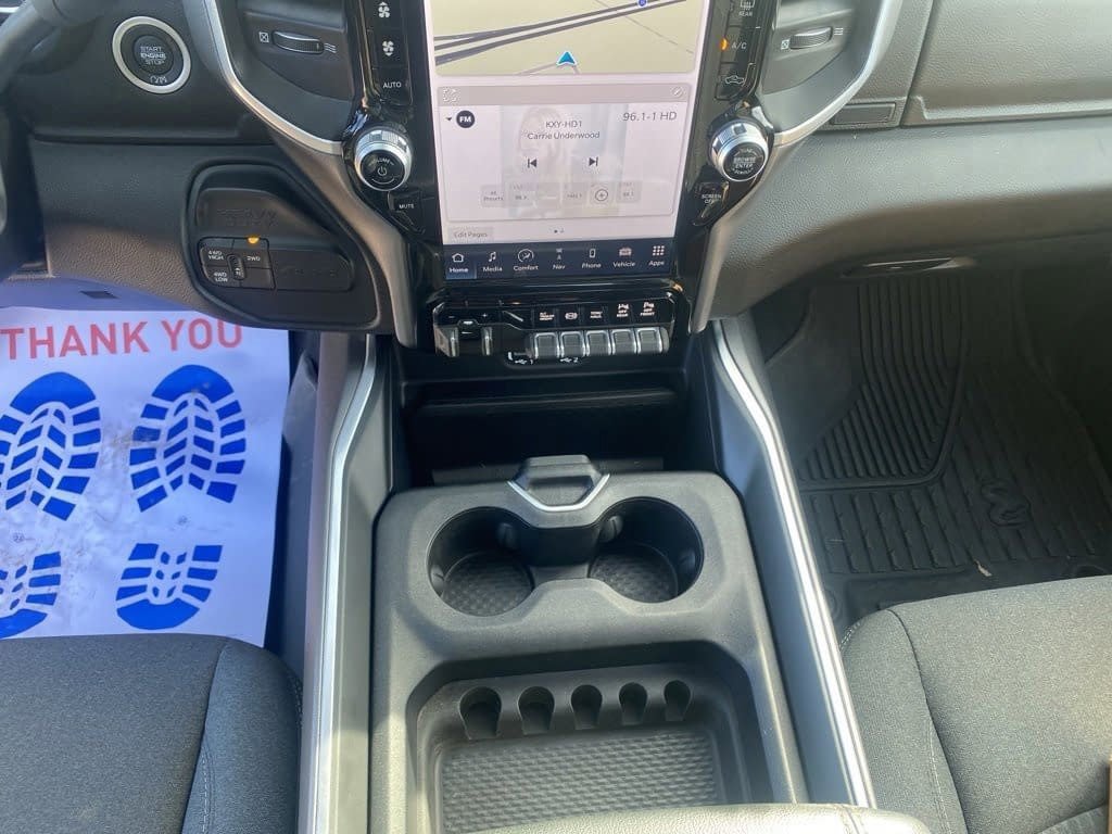 Used 2024 RAM 3500 Big Horn w/ Sport Appearance Package image 14