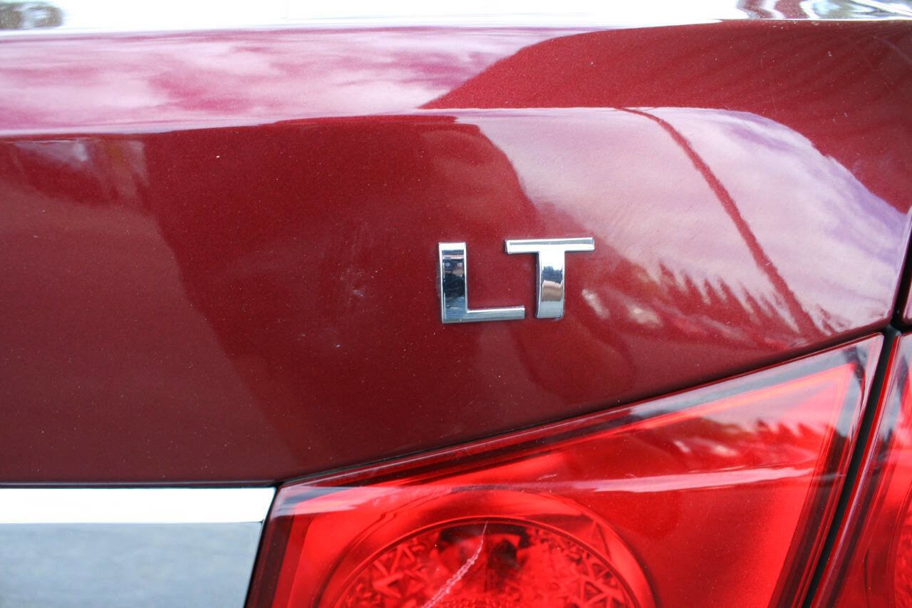 Used 2016 Chevrolet Cruze LT image 26