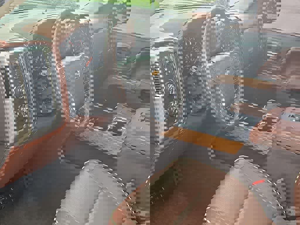 Used 2016 Chevrolet Silverado 1500 High Country image 10