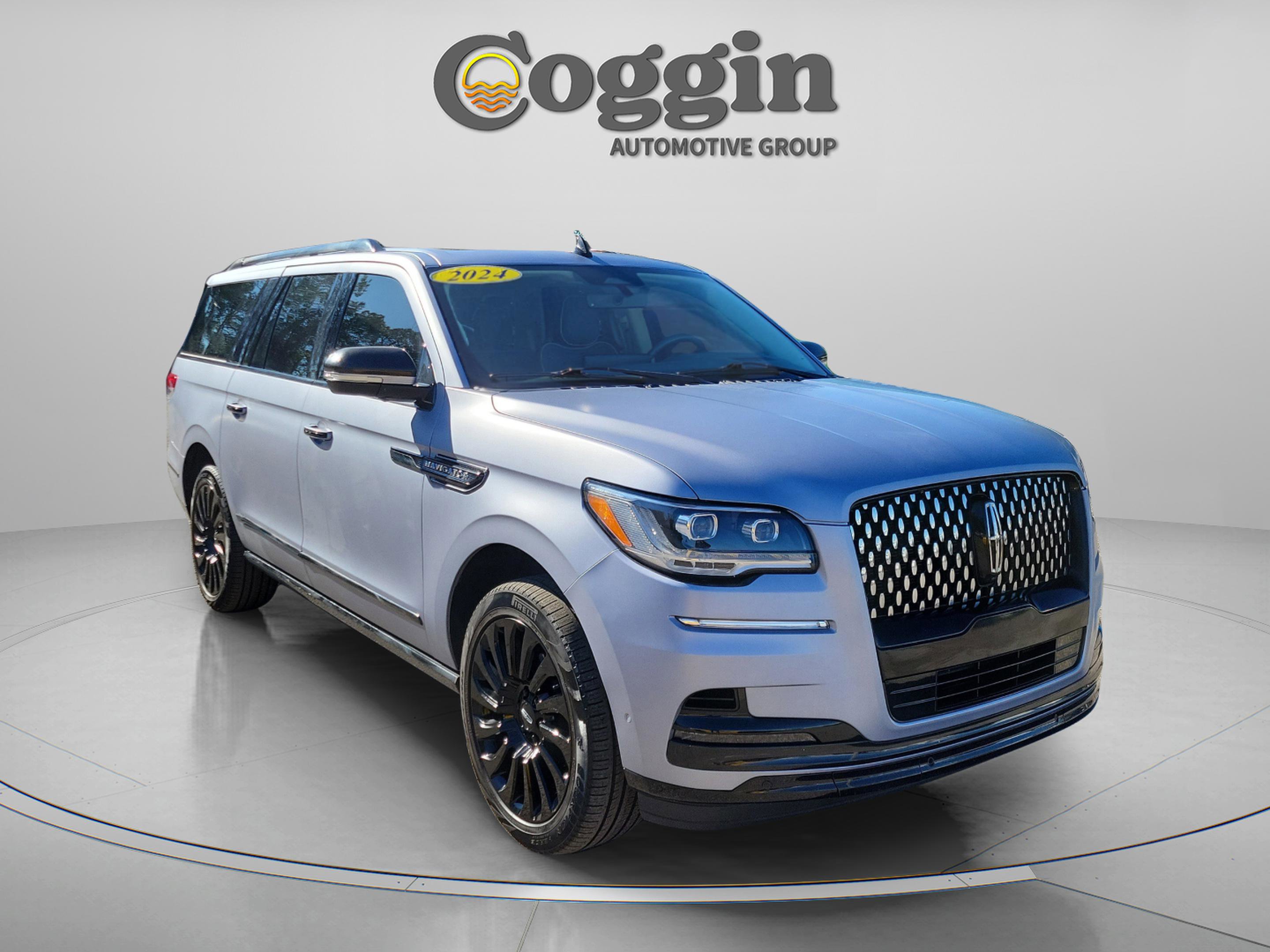 Used 2024 Lincoln Navigator L Black Label image 4