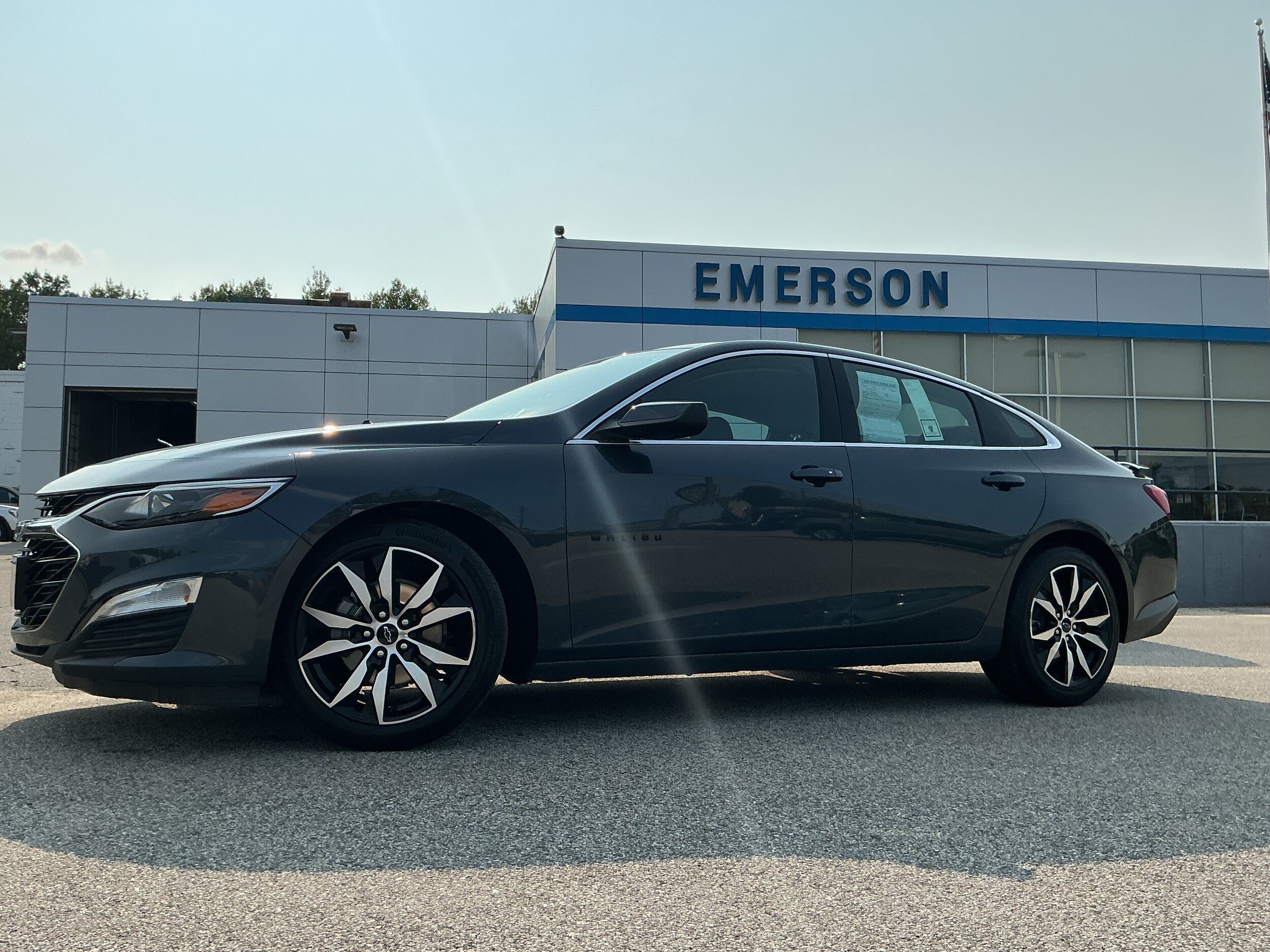 Certified 2020 Chevrolet Malibu RS w/ LPO, Convenience Package 1 FWD image 3