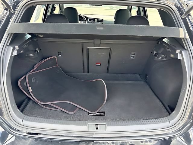 Used 2017 Volkswagen GTI Sport FWD image 9