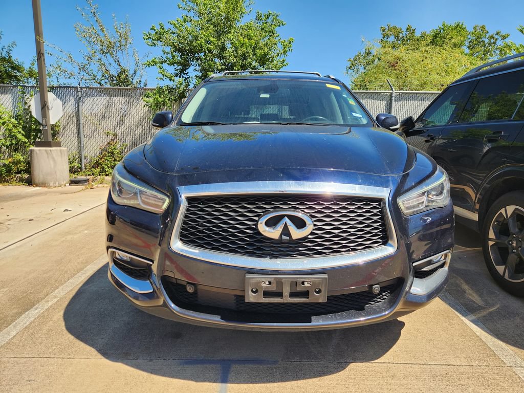 Used 2017 INFINITI QX60 FWD w/ Deluxe Technology Package image 2