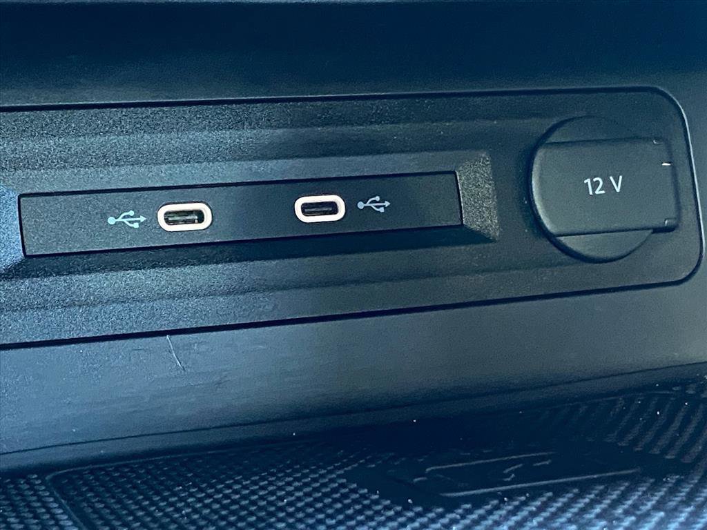 Certified 2023 Volkswagen Atlas Cross Sport SEL image 19