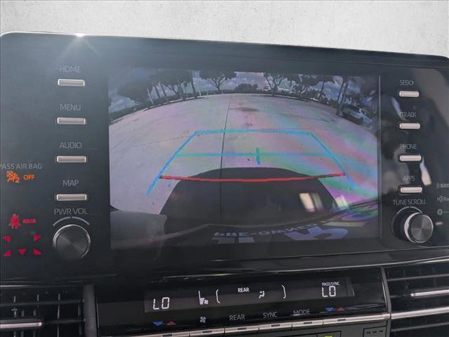 Used 2024 Toyota Sienna XLE image 11